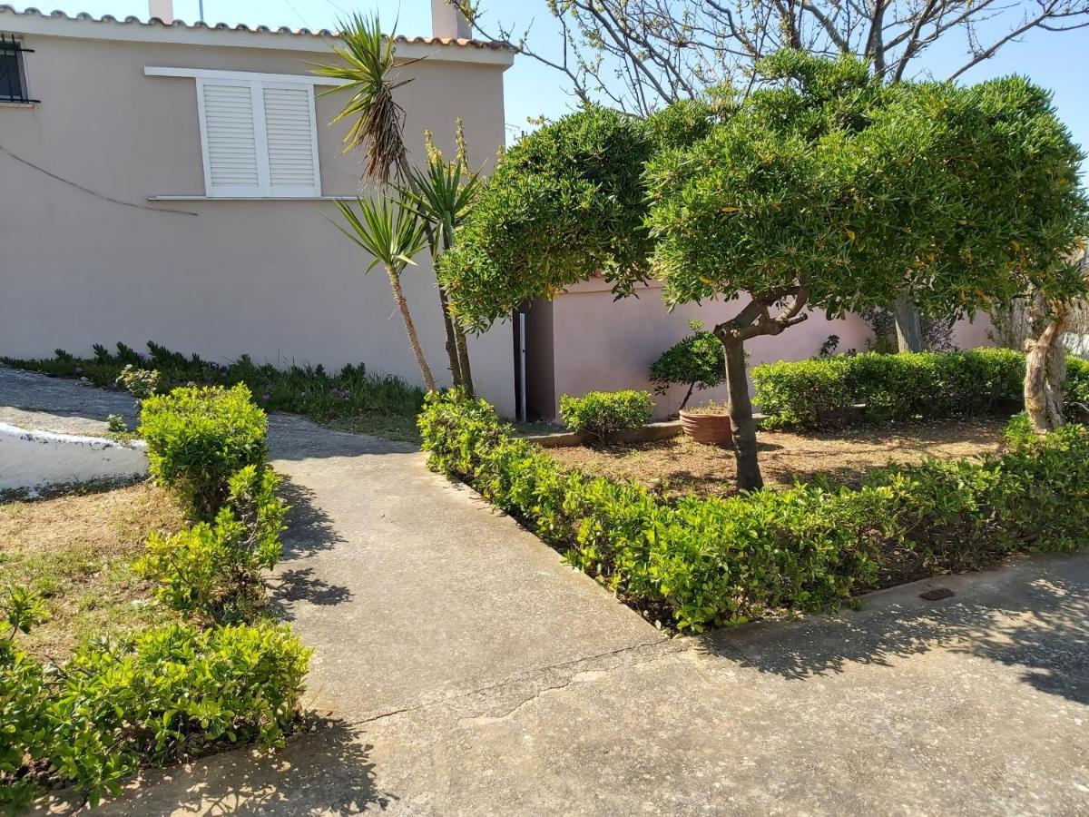 Giannis Stella Apartment Mourteri Luaran gambar