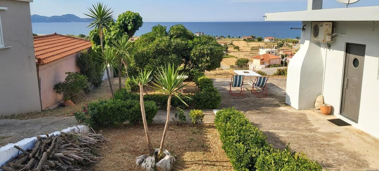 Giannis Stella Apartment Mourteri Luaran gambar